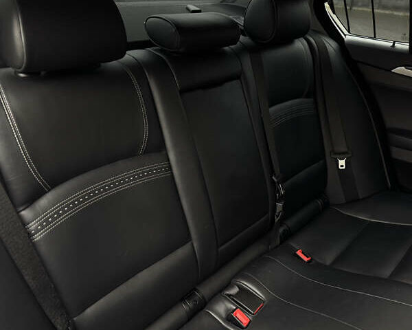 Сірий БМВ 5 Серія, об'ємом двигуна 3 л та пробігом 269 тис. км за 18900 $, фото 19 на Automoto.ua