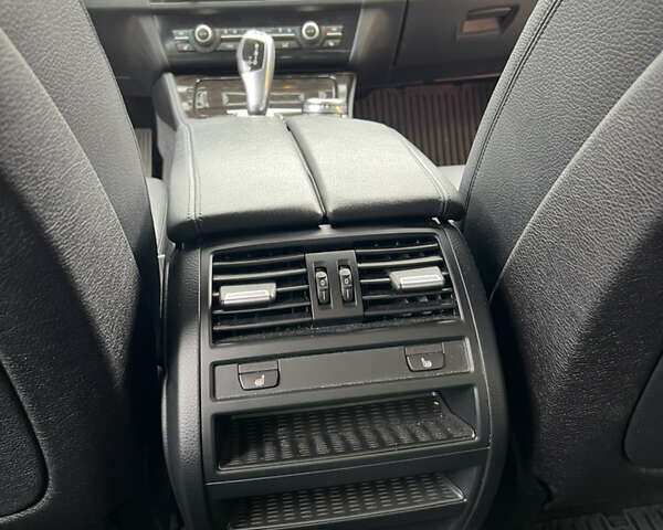 Серый БМВ 5 Серия, объемом двигателя 2.98 л и пробегом 167 тыс. км за 18700 $, фото 22 на Automoto.ua