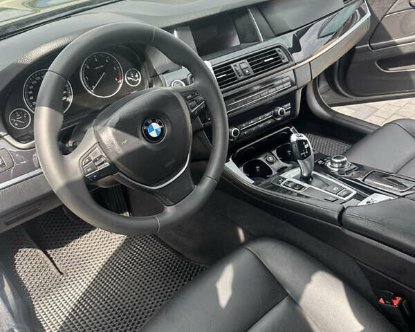 Серый БМВ 5 Серия, объемом двигателя 2 л и пробегом 240 тыс. км за 17000 $, фото 9 на Automoto.ua