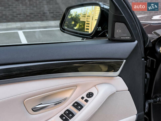 Серый БМВ 5 Серия, объемом двигателя 3 л и пробегом 101 тыс. км за 23400 $, фото 31 на Automoto.ua