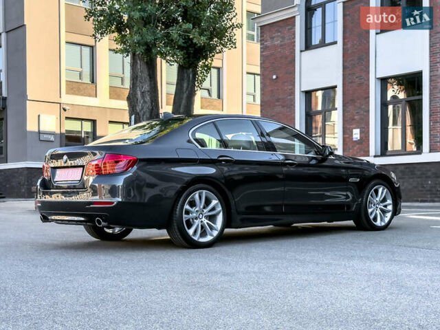 Серый БМВ 5 Серия, объемом двигателя 3 л и пробегом 101 тыс. км за 23400 $, фото 21 на Automoto.ua