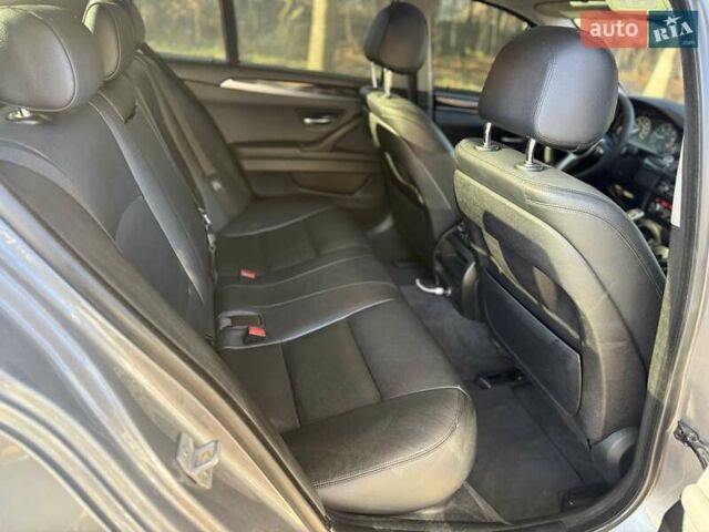 Серый БМВ 5 Серия, объемом двигателя 3 л и пробегом 183 тыс. км за 23550 $, фото 19 на Automoto.ua