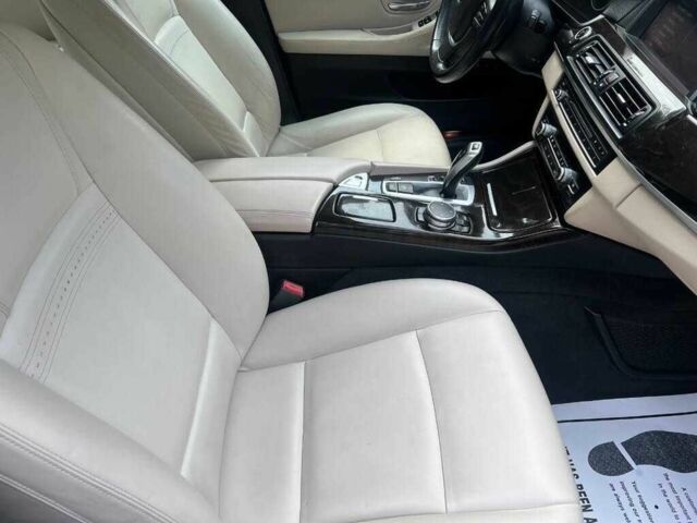 Сірий БМВ 5 Серія, об'ємом двигуна 2 л та пробігом 137 тис. км за 10500 $, фото 4 на Automoto.ua