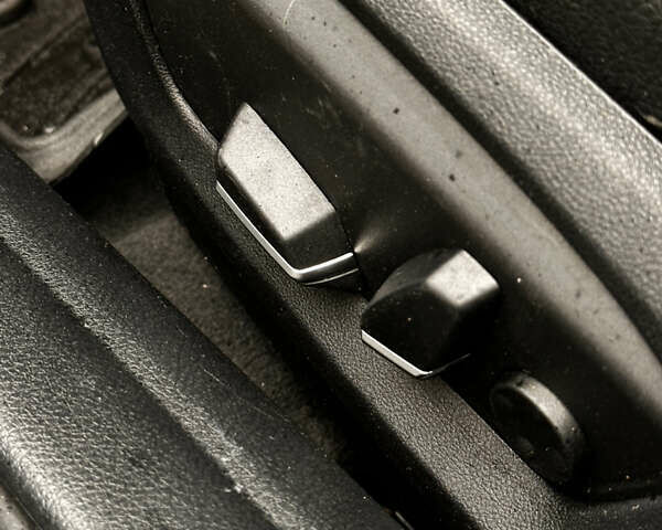 Серый БМВ 5 Серия, объемом двигателя 2 л и пробегом 365 тыс. км за 14350 $, фото 46 на Automoto.ua