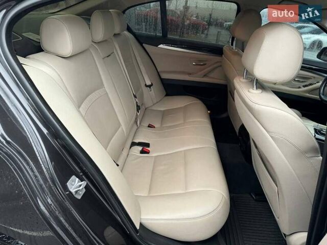 Серый БМВ 5 Серия, объемом двигателя 2 л и пробегом 258 тыс. км за 17990 $, фото 10 на Automoto.ua