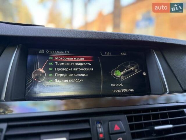 Серый БМВ 5 Серия, объемом двигателя 3 л и пробегом 183 тыс. км за 23550 $, фото 35 на Automoto.ua