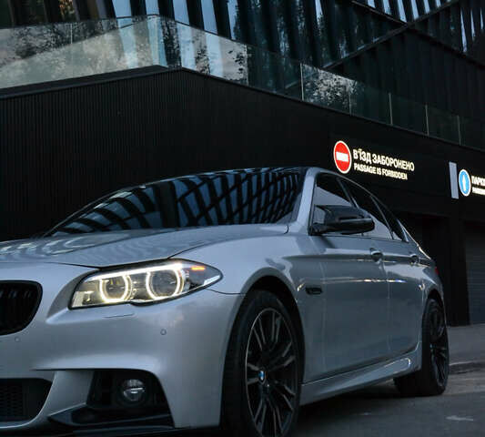 Сірий БМВ 5 Серія, об'ємом двигуна 3 л та пробігом 188 тис. км за 25000 $, фото 11 на Automoto.ua