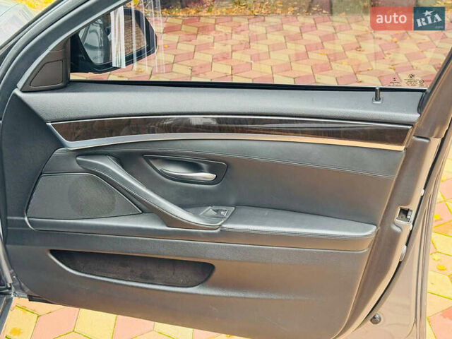 Сірий БМВ 5 Серія, об'ємом двигуна 2.98 л та пробігом 243 тис. км за 15500 $, фото 7 на Automoto.ua