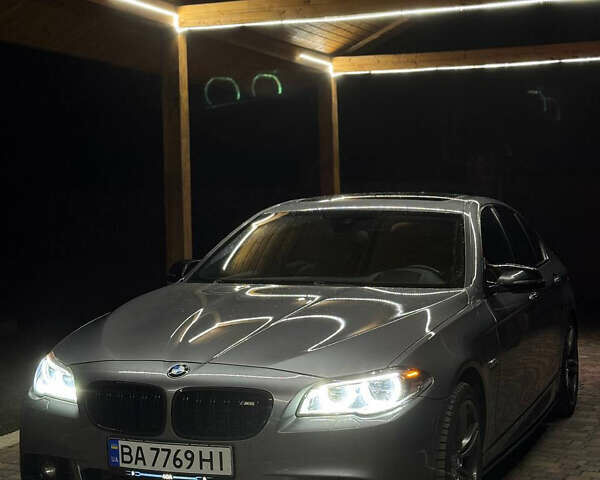 Сірий БМВ 5 Серія, об'ємом двигуна 2.98 л та пробігом 198 тис. км за 22500 $, фото 3 на Automoto.ua