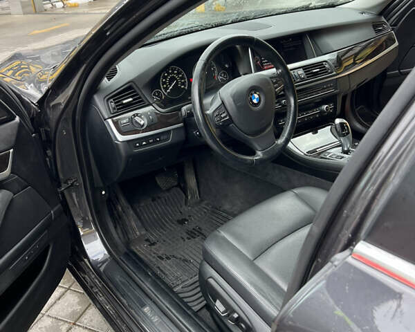 Серый БМВ 5 Серия, объемом двигателя 2.98 л и пробегом 167 тыс. км за 18700 $, фото 19 на Automoto.ua