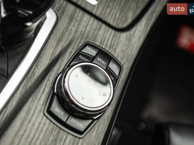 Серый БМВ 5 Серия, объемом двигателя 4.39 л и пробегом 111 тыс. км за 26500 $, фото 45 на Automoto.ua