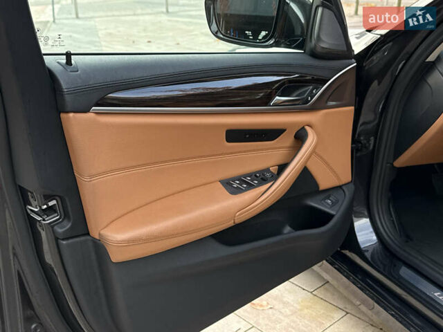 Сірий БМВ 5 Серія, об'ємом двигуна 2 л та пробігом 57 тис. км за 34500 $, фото 33 на Automoto.ua