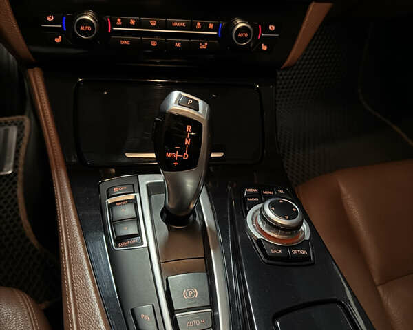 БМВ 5 Серия 2016 в Киеве на Automoto.ua Серый БМВ 5 Серия, объемом двигателя 2 л и пробегом 209 тыс. км за 16500 $, фото 21 на Automoto.ua