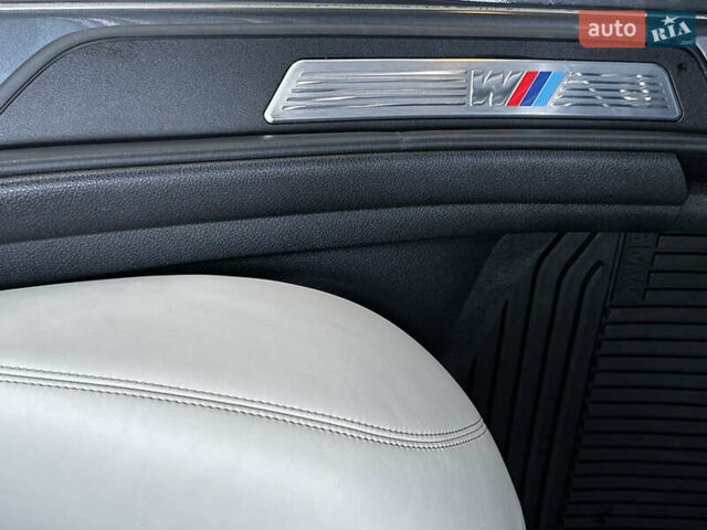 Серый БМВ 5 Серия, объемом двигателя 3 л и пробегом 65 тыс. км за 25500 $, фото 27 на Automoto.ua