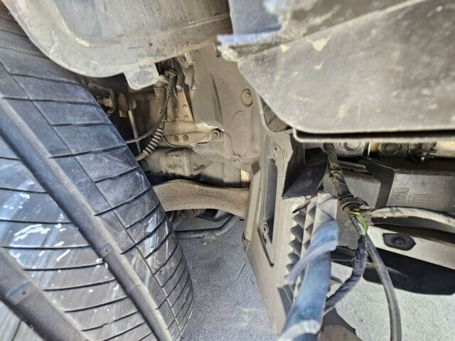 Сірий БМВ 5 Серія, об'ємом двигуна 2 л та пробігом 99 тис. км за 13600 $, фото 10 на Automoto.ua