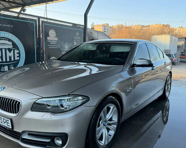 Серый БМВ 5 Серия, объемом двигателя 2 л и пробегом 97 тыс. км за 25000 $, фото 1 на Automoto.ua