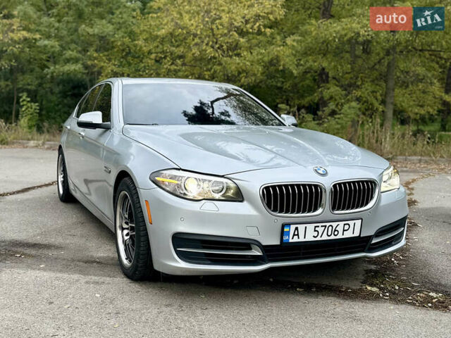 Серый БМВ 5 Серия, объемом двигателя 3 л и пробегом 185 тыс. км за 15000 $, фото 1 на Automoto.ua