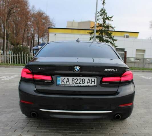 Серый БМВ 5 Серия, объемом двигателя 2.99 л и пробегом 138 тыс. км за 34500 $, фото 15 на Automoto.ua