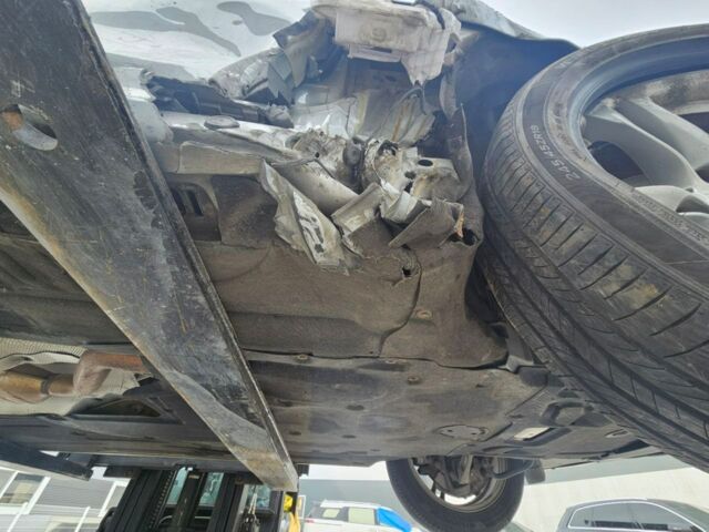 Сірий БМВ 5 Серія, об'ємом двигуна 2 л та пробігом 99 тис. км за 13600 $, фото 26 на Automoto.ua