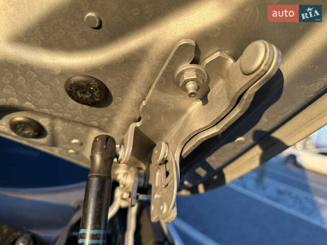 Сірий БМВ 5 Серія, об'ємом двигуна 2 л та пробігом 190 тис. км за 15799 $, фото 89 на Automoto.ua