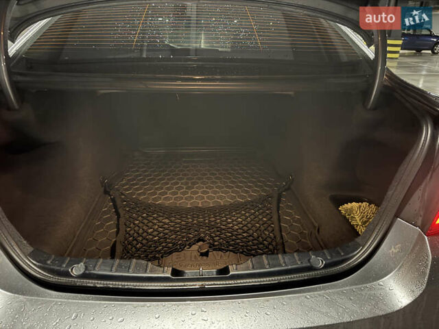 БМВ 5 Серия 2016 в Киеве на Automoto.ua Серый БМВ 5 Серия, объемом двигателя 2 л и пробегом 209 тыс. км за 16500 $, фото 17 на Automoto.ua