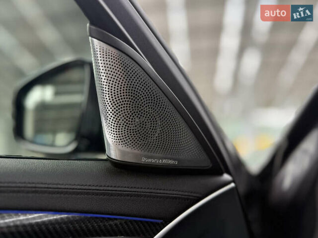 Серый БМВ 5 Серия, объемом двигателя 2 л и пробегом 89 тыс. км за 39500 $, фото 8 на Automoto.ua