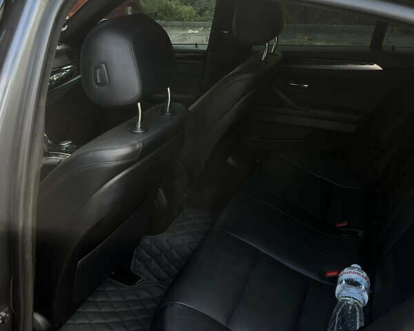 Сірий БМВ 5 Серія, об'ємом двигуна 3 л та пробігом 71 тис. км за 18999 $, фото 8 на Automoto.ua