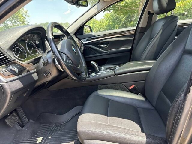 Сірий БМВ 5 Серія, об'ємом двигуна 2 л та пробігом 76 тис. км за 3000 $, фото 6 на Automoto.ua