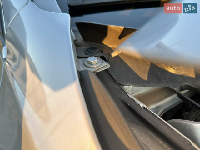 Сірий БМВ 5 Серія, об'ємом двигуна 2 л та пробігом 190 тис. км за 15799 $, фото 87 на Automoto.ua