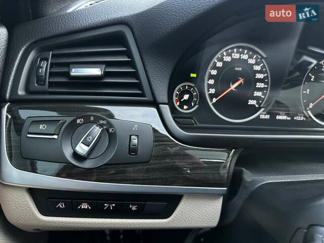 Серый БМВ 5 Серия, объемом двигателя 3 л и пробегом 65 тыс. км за 25500 $, фото 30 на Automoto.ua