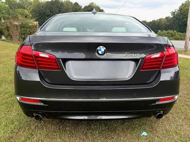 Серый БМВ 5 Серия, объемом двигателя 3 л и пробегом 76 тыс. км за 13000 $, фото 4 на Automoto.ua