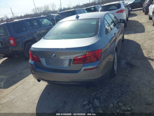 Серый БМВ 5 Серия, объемом двигателя 3 л и пробегом 350 тыс. км за 11500 $, фото 4 на Automoto.ua