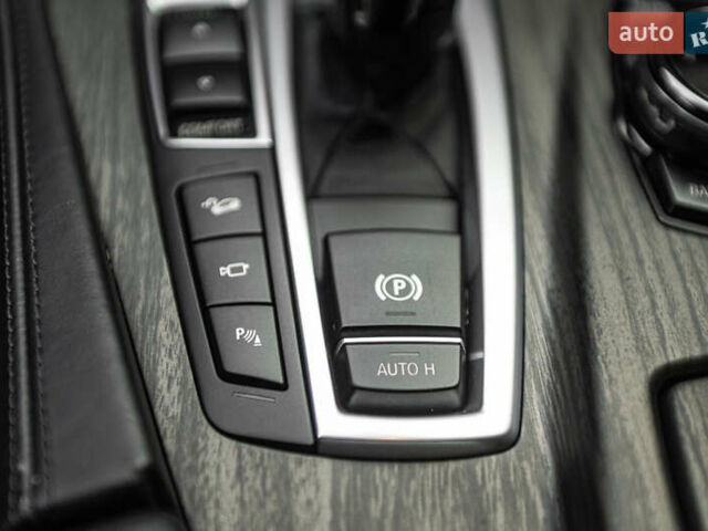 Серый БМВ 5 Серия, объемом двигателя 4.39 л и пробегом 111 тыс. км за 26500 $, фото 42 на Automoto.ua