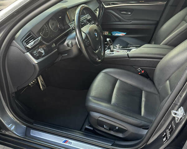 Серый БМВ 5 Серия, объемом двигателя 2 л и пробегом 150 тыс. км за 20000 $, фото 1 на Automoto.ua