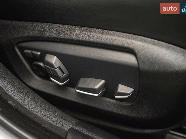 Серый БМВ 5 Серия, объемом двигателя 4.39 л и пробегом 111 тыс. км за 26500 $, фото 19 на Automoto.ua