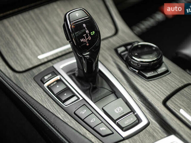 Серый БМВ 5 Серия, объемом двигателя 4.39 л и пробегом 111 тыс. км за 26500 $, фото 41 на Automoto.ua