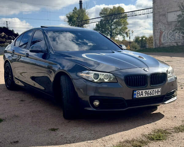 Сірий БМВ 5 Серія, об'ємом двигуна 3 л та пробігом 71 тис. км за 18999 $, фото 1 на Automoto.ua