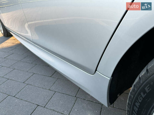 Сірий БМВ 5 Серія, об'ємом двигуна 2 л та пробігом 190 тис. км за 15799 $, фото 25 на Automoto.ua