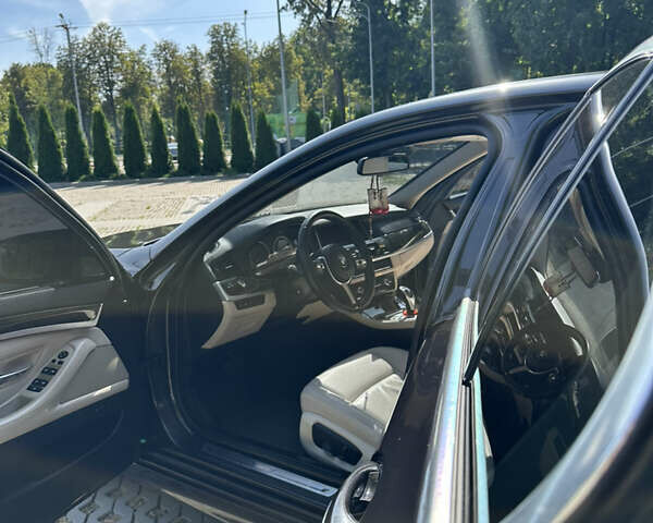 Сірий БМВ 5 Серія, об'ємом двигуна 2.98 л та пробігом 113 тис. км за 19800 $, фото 50 на Automoto.ua