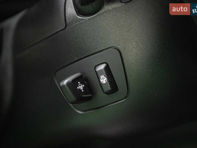 Серый БМВ 5 Серия, объемом двигателя 4.39 л и пробегом 111 тыс. км за 26500 $, фото 30 на Automoto.ua