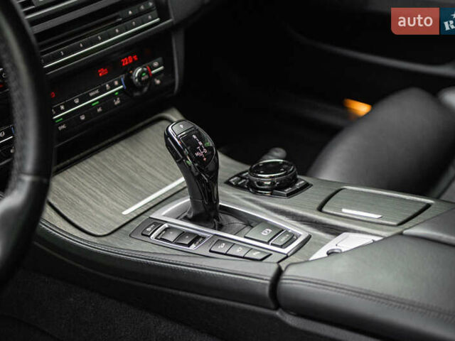 Серый БМВ 5 Серия, объемом двигателя 4.39 л и пробегом 111 тыс. км за 26500 $, фото 31 на Automoto.ua