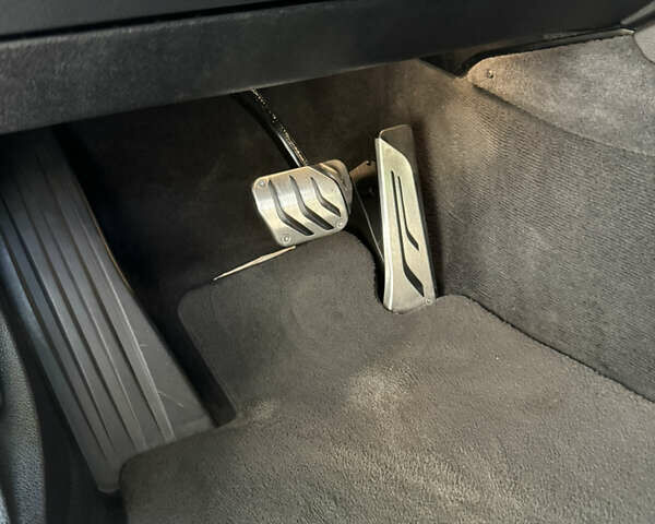 Серый БМВ 5 Серия, объемом двигателя 2 л и пробегом 150 тыс. км за 20000 $, фото 6 на Automoto.ua