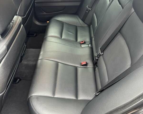 Серый БМВ 5 Серия, объемом двигателя 2 л и пробегом 192 тыс. км за 24500 $, фото 25 на Automoto.ua