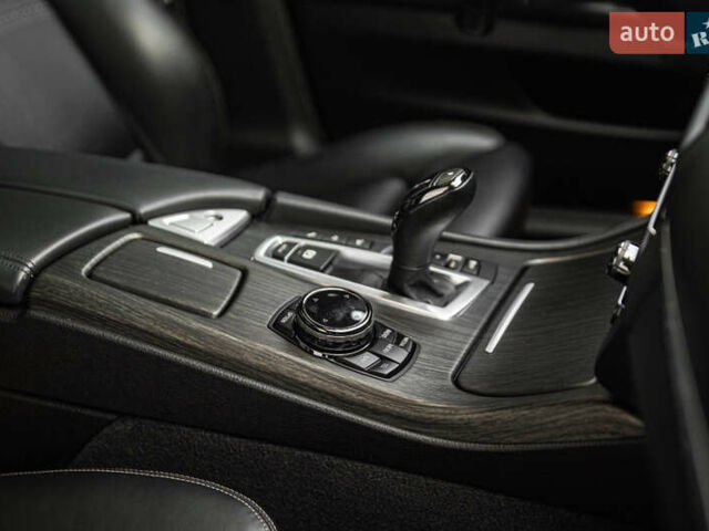 Серый БМВ 5 Серия, объемом двигателя 4.39 л и пробегом 111 тыс. км за 26500 $, фото 20 на Automoto.ua