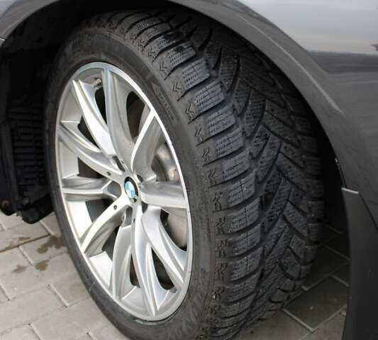 Серый БМВ 5 Серия, объемом двигателя 2.99 л и пробегом 138 тыс. км за 34500 $, фото 12 на Automoto.ua