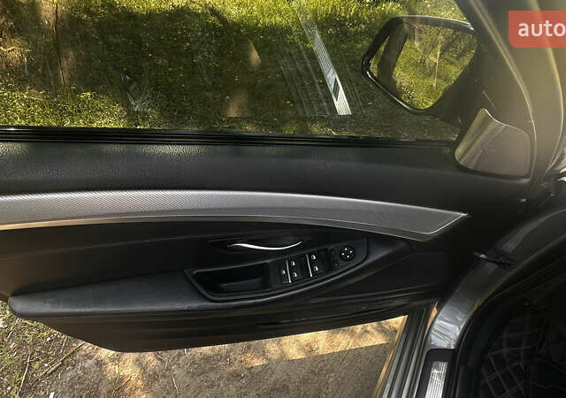 Сірий БМВ 5 Серія, об'ємом двигуна 2.98 л та пробігом 197 тис. км за 22500 $, фото 21 на Automoto.ua