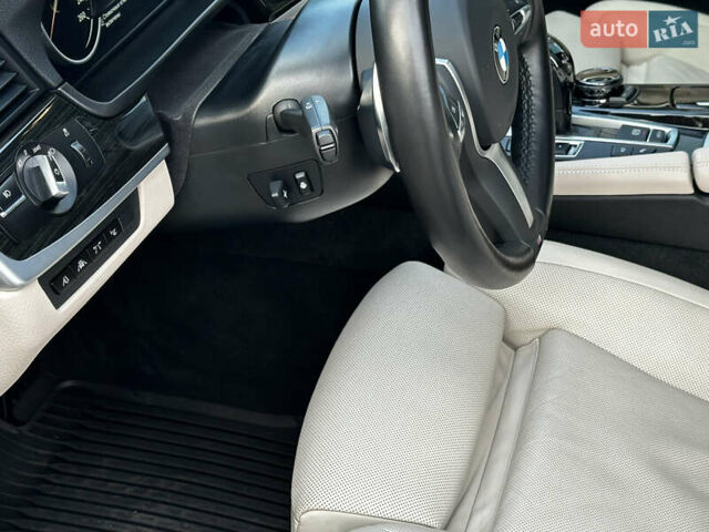 Серый БМВ 5 Серия, объемом двигателя 3 л и пробегом 65 тыс. км за 25500 $, фото 47 на Automoto.ua