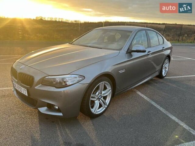 БМВ 5 Серия 2016 в Киеве на Automoto.ua Серый БМВ 5 Серия, объемом двигателя 2.98 л и пробегом 106 тыс. км за 20900 $, фото 6 на Automoto.ua