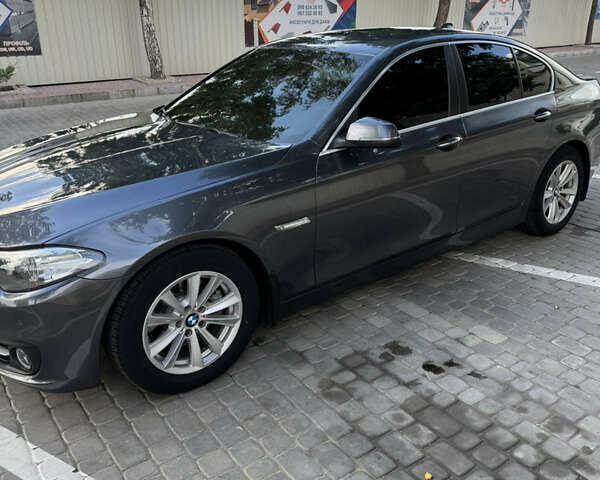 Серый БМВ 5 Серия, объемом двигателя 2 л и пробегом 150 тыс. км за 20000 $, фото 8 на Automoto.ua