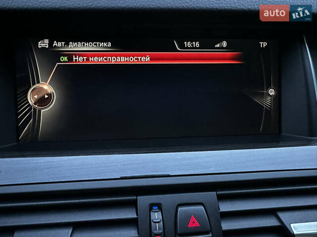 Серый БМВ 5 Серия, объемом двигателя 3 л и пробегом 65 тыс. км за 25500 $, фото 58 на Automoto.ua